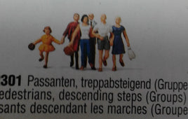 MERTEN N 2301  'PEDESTRIANS DESCENDING STEPS (GROUPS)' N SCALE PLASTIC MODEL FIGURES