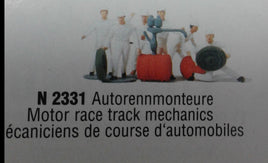 MERTEN N 2331  'MOTOR RACE TRACK MECHANICS' N SCALE PLASTIC MODEL FIGURES