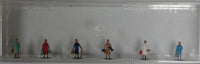 MERTEN N 806 'PASSENGERS (FEMALE)' N SCALE PLASTIC MODEL FIGURES