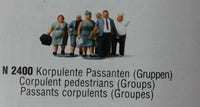 MERTEN N 2400 'CORPULENT PEDESTRIANS (GROUPS)' N SCALE PLASTIC MODEL FIGURES