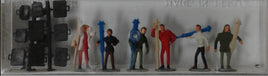 MERTEN HO-2132 - 'PASSENGERS WITH SKI EQUIPMENT' HO SCALE PLASTIC MODEL FIGURES