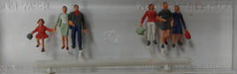 MERTEN HO-2301 - 'PEDESTRIANS, DESCENDING STAIRS' HO SCALE PLASTIC MODEL FIGURES