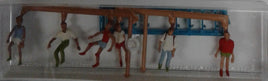 MERTEN HO-2506 -'SKATE BOARDERS' HO SCALE PLASTIC MODEL FIGURES