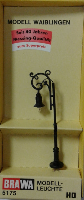 BRAWA 5175 - 'WAIBLINGEN' STREET LIGHT  -  HO SCALE