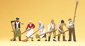 PREISER # 10045  - HAY HARVEST - 1:87/HO SCALE