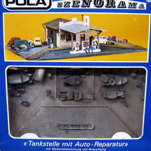 POLA # 100 "TANKSTELLE MIT AUTO-REPARATUR"  -  "SERVICE STATION" HO