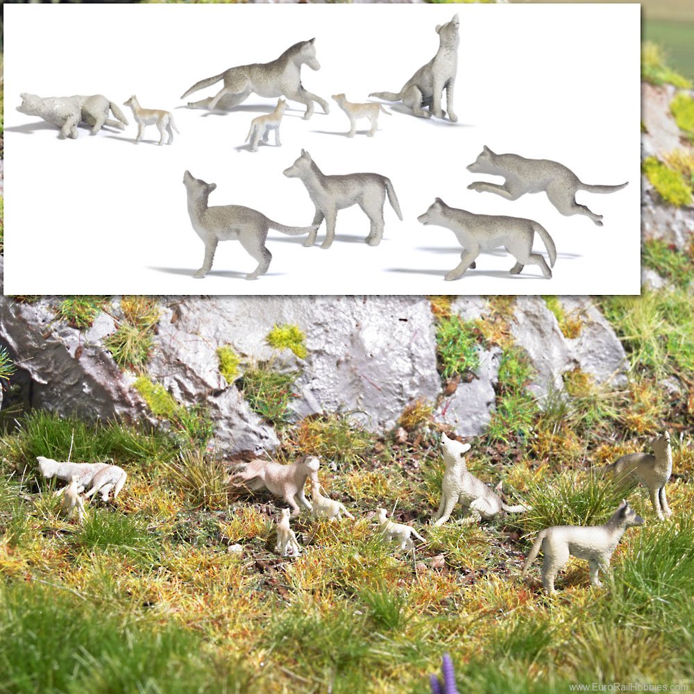BUSCH 1193 - 'WOLF PACK -  HO SCALE PLASTIC MODEL KIT