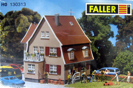 FALLER # 130313 - ONE FAMILY HOUSE - HO SCALE KIT