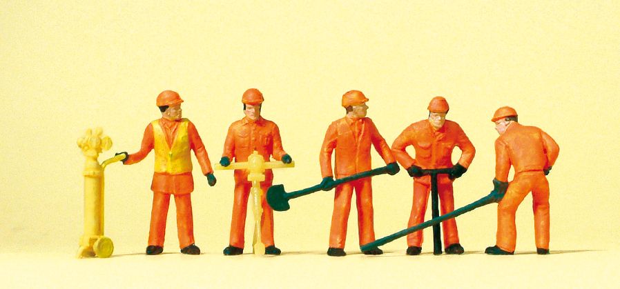 PREISER # 14035 - 'TRACK WORKERS'  - 1:87/HO SCALE