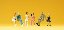 PREISER # 14138 - 'SEATED COUPLES'  - 1:87/HO SCALE