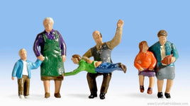 NOCH 15825 - GRANDPARENTS AND GRANDCHILDREN  - HO SCALE PLASTIC MODEL FIGURES