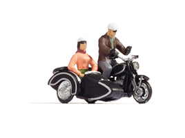 NOCH 15912 - BMW R60 WTH SIDECAR - HO SCALE PLASTIC MODEL
