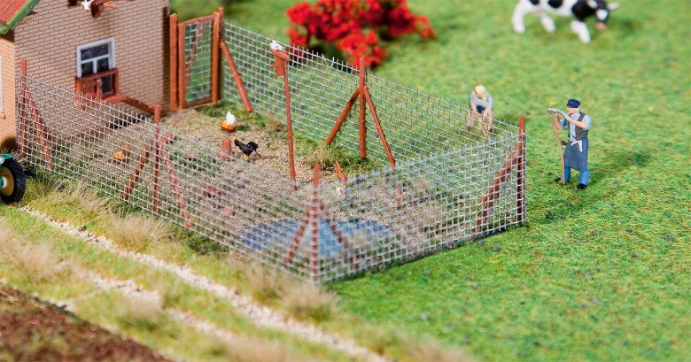 FALLER 180414 - WIRE MESH FENCE WITH WOOD POLES - HO SCALE PLASTIC MODEL KIT