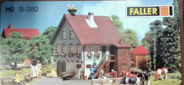 FALLER # 130280 - HOUSE WITH STORK'S NEST - HO SCALE