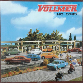 VOLLMER  5745 - Petrol Pumps - HO Scale Kit