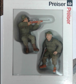 PREISER # 45137 - G SCALE FIGURES - "HUNTSMEN"