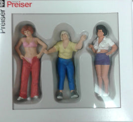 PREISER # 44902 - G SCALE FIGURES - WOMEN AT THE CAMPSITE