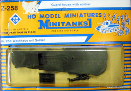 ROCO MINITANKS # 258 - GUARD HOUSE WITH SOLDIER