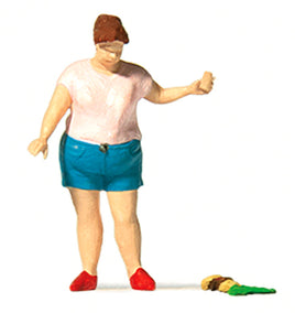 PREISER # 28232 - 'WOMAN WITH(OUT) BURGER' - 1:87/HO SCALE