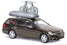 BUSCH 44262 - MERCEDES BENZ E-CLASS T-MODEL  - 1:87 SCALE - PLASTIC MODEL VEHICLE