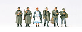PREISER MILITARY # 72521 - 'HOME LEAVE' 1:72 SCALE UNPAINTED
