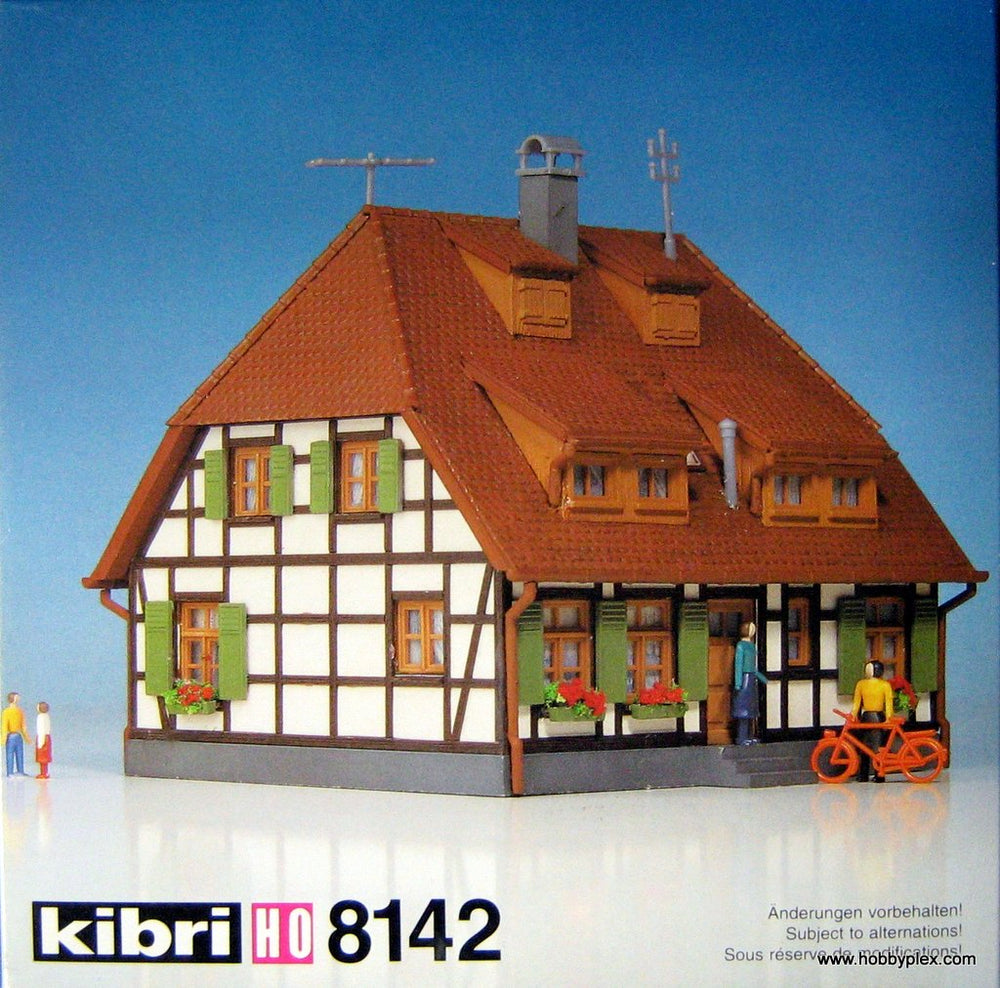 KIBRI # 8142 - HALF-TIMBERED FARM HOUSE - HO Scale