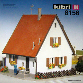 KIBRI # 8156 - FAMILY HOUSE - HO Scale