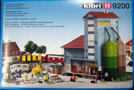 KIBRI # 9200 - WAREHOUSE WITH GARDEN CENTRE - HO Scale