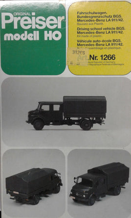 PREISER # 31266 - DRIVING SCHOOL VEHICLE BGS -  HO SCALE KIT
