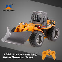 HUI NA TOYS # 1586 -  SNOW SWEEPER - 6 CH RC MODEL - 1:18 scale