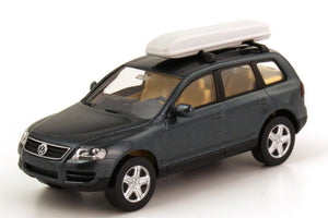 WIKING 06003 - VW TOUAREG WITH ROOF BOX - 1:87 SCALE